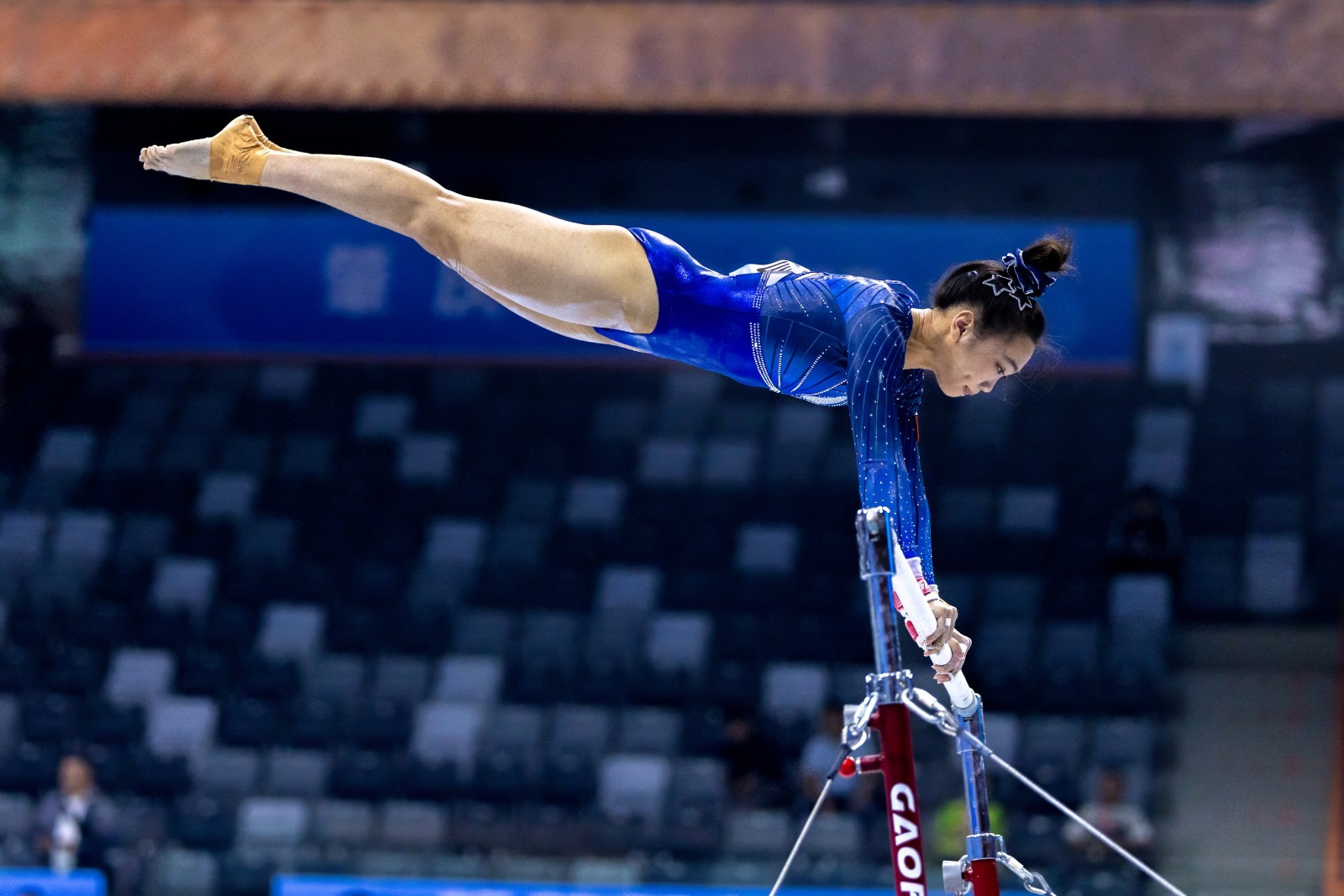 [CBA]袁堂文反击妙传 洛夫顿追身三分命中