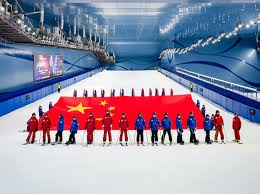 CBA：浙江男篮险胜青岛